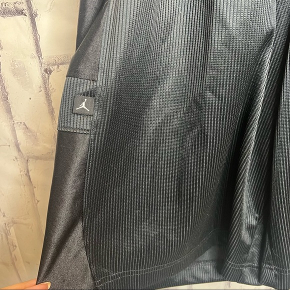 Nike Air Jordan Sri-fit black mesh stripes black basketball shorts - Picture 5 of 11